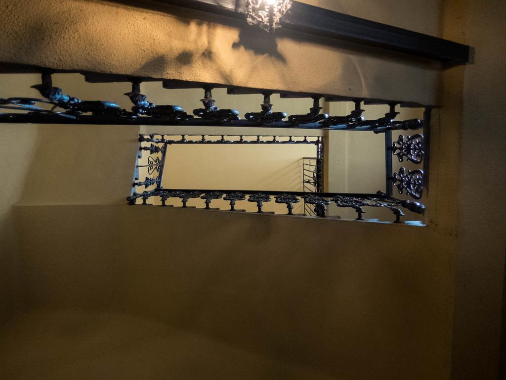 Goldcentral Apartment Gozsdu Budapest Eksteriør billede